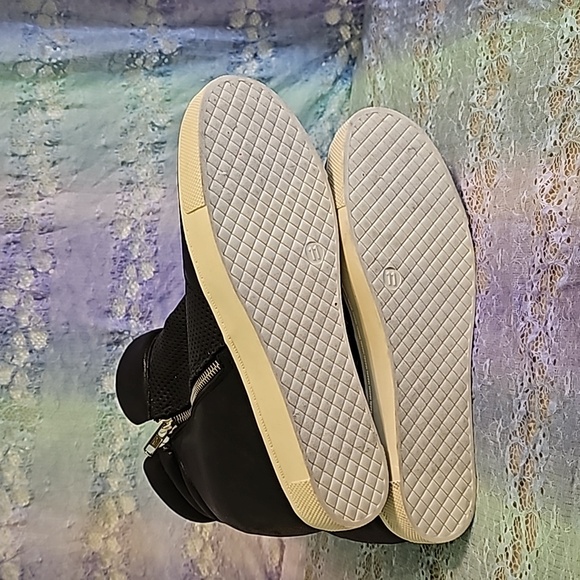 Mossimo Boot/Sneaker Wedge - Picture 4 of 4